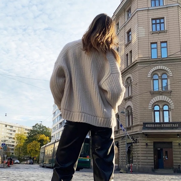 Wilfred Jillian Cardigan - Picture 4 of 9